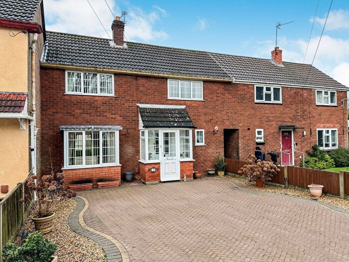 3 Bedroom Semi Detached House For Sale In Cornwall Road, Tettenhall, Wolverhampton, WV6