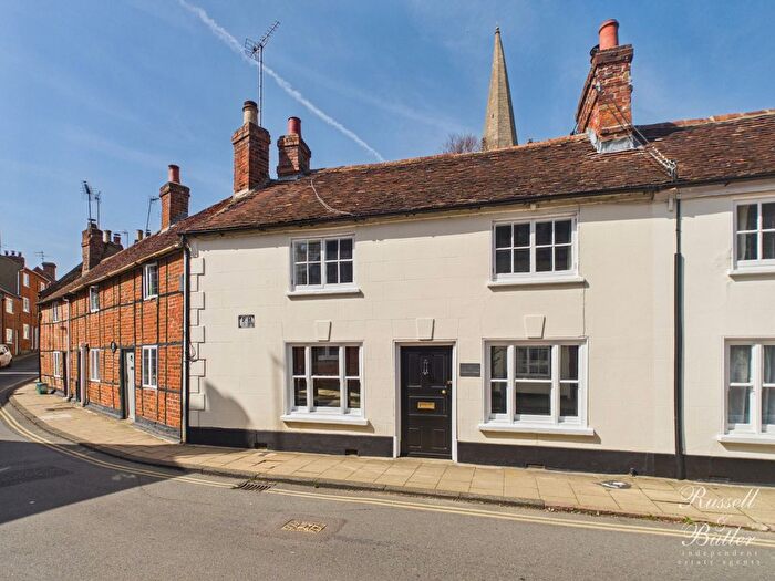 3 Bedroom Cottage For Sale In Well Street, Buckingham, MK18