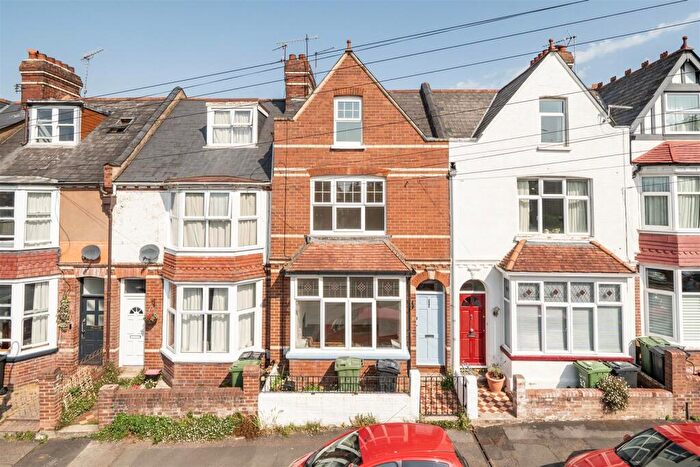 4 Bedroom Terraced House For Sale In Barnardo Road, Exeter, EX2