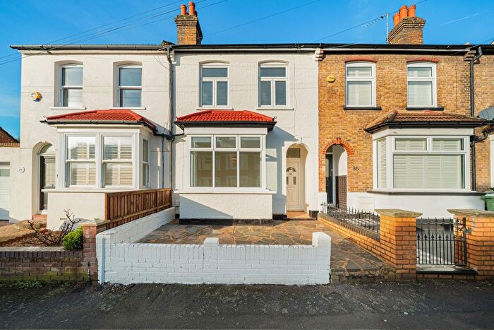 3 Bedroom Terraced House To Rent In Hawthorn Road, Bexleyheath, DA6