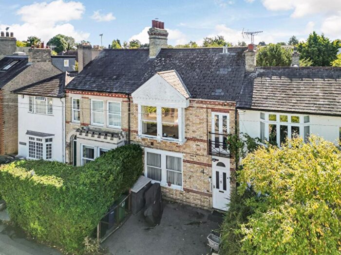 2 Bedroom Maisonette For Sale In Richmond Road, Cambridge, CB4