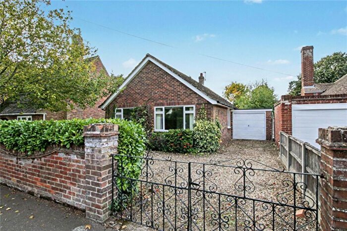 3 Bedroom Bungalow To Rent In Welsford Road, Norwich, Norfolk, NR4