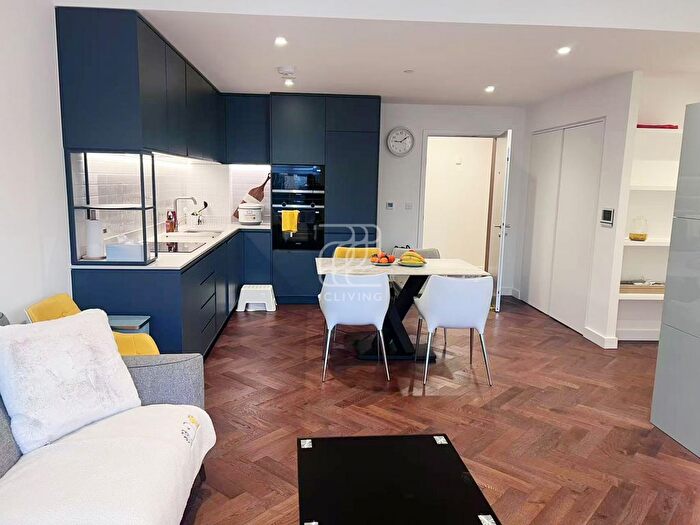 2 Bedroom Flat To Rent In Ribbon Lane, London, NW2