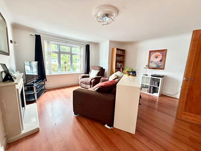 2 Bedroom Flat For Sale In The Ladle, Middlesbrough, TS4