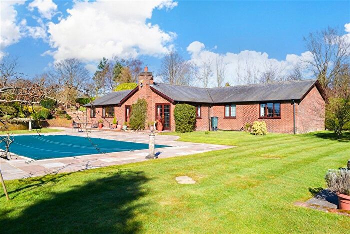 4 Bedroom Detached Bungalow For Sale In Foxhole Lane, Matfield, Tonbridge, Kent, TN12