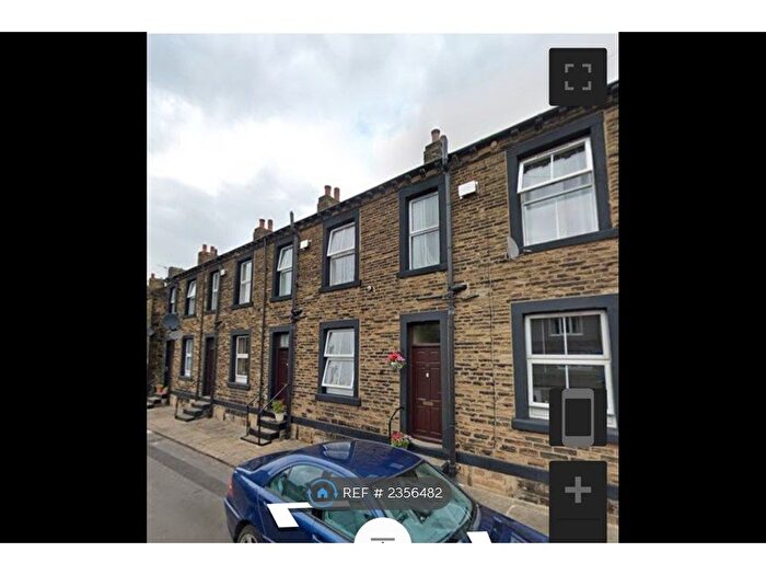 1 Bedroom Terraced House To Rent In Denton Terrace, Morley, Leeds, LS27