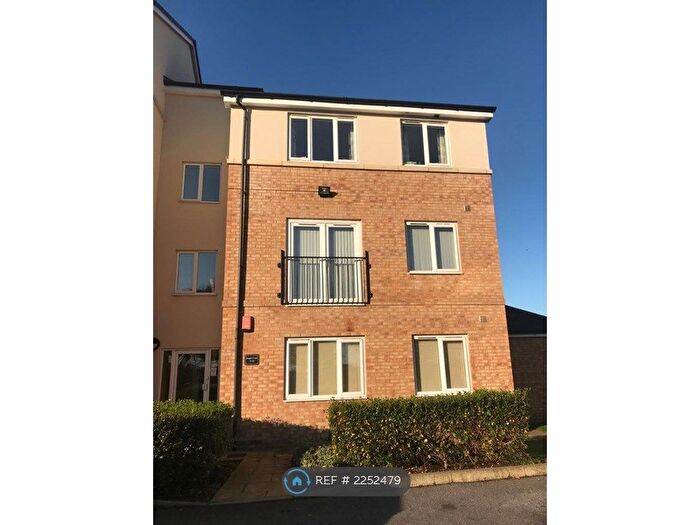 2 Bedroom Flat To Rent In Killingbeck, Leeds, LS14
