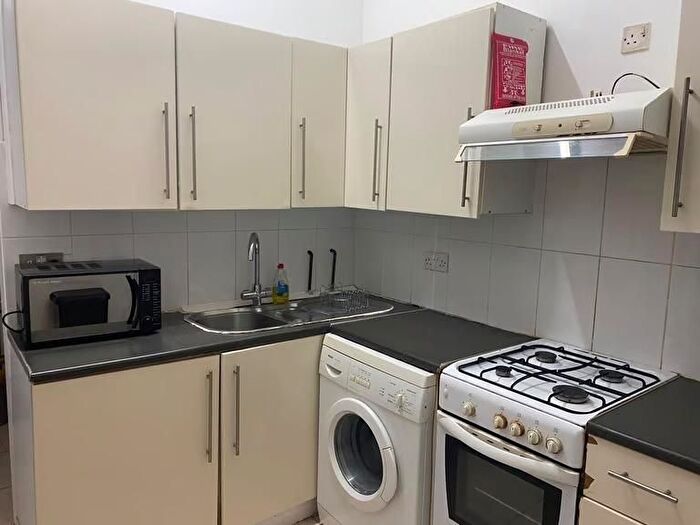 Studio To Rent In Eastern Avenue, Ilford, IG2