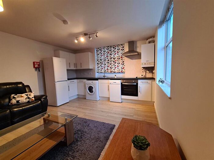 1 Bedroom Flat To Rent In Flat Coppers Court, Ferrars Road, Huntingdon, PE29