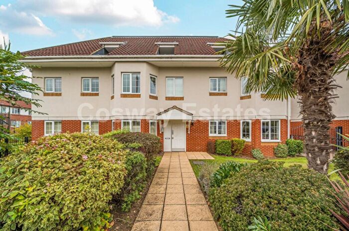 2 Bedroom Flat For Sale In Gibbs Green, Edgware, HA8