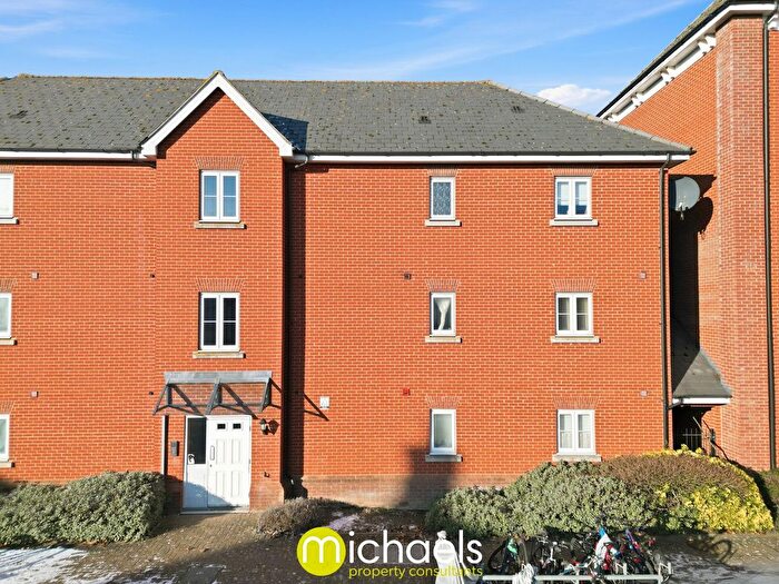 2 Bedroom Flat For Sale In Vitoria Mews, Colchester, CO2