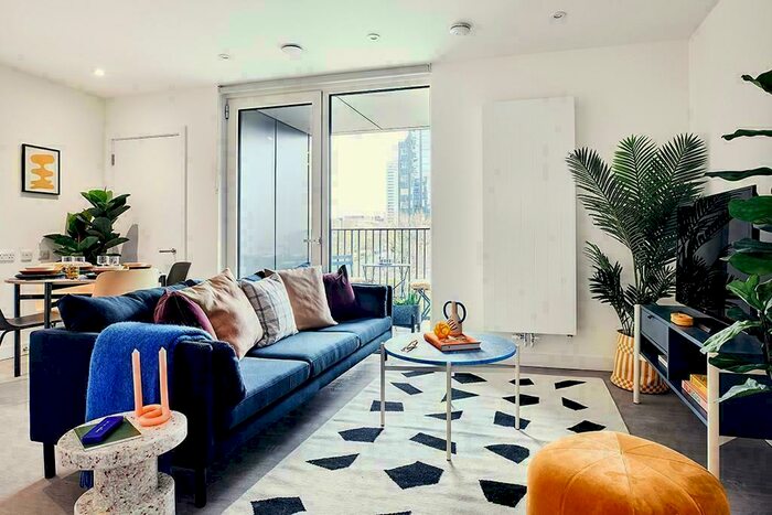 1 Bedroom Apartment To Rent In Park Lane, South Croydon, Surrey, CR0