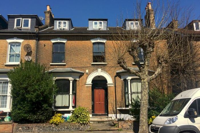 1 Bedroom Flat To Rent In Goulton Road, London, E5