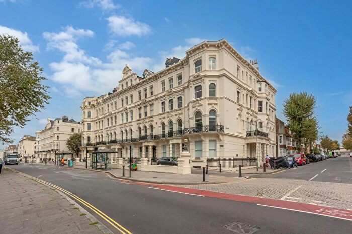 1 Bedroom Flat For Sale In Church Road, Hove, BN3