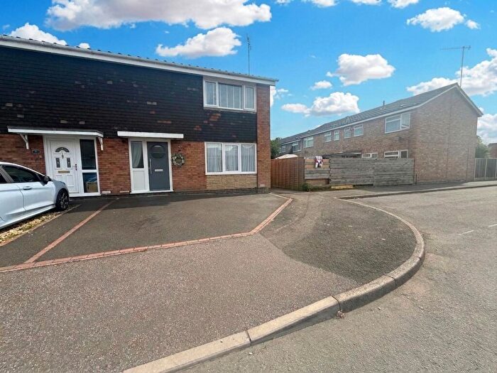 2 Bedroom Terraced House For Sale In Brett Young Close, Kidderminster, DY10