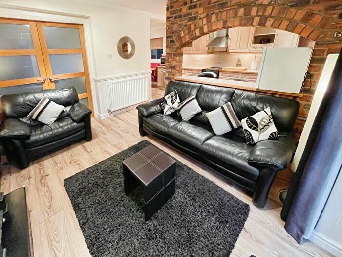 2 Bedroom Semi-Detached House For Sale In Pensby Avenue, Chester, Cheshire, CH2