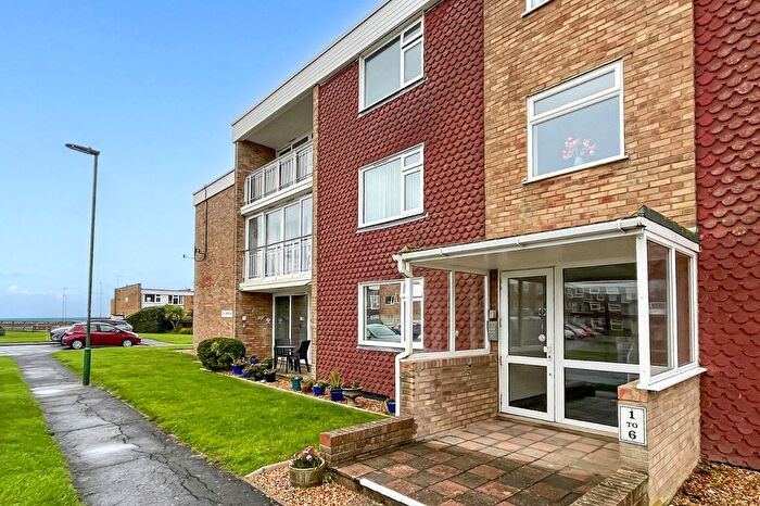 2 Bedroom Flat For Sale In Rackham Road, Rustington, Littlehampton, West Sussex, BN16