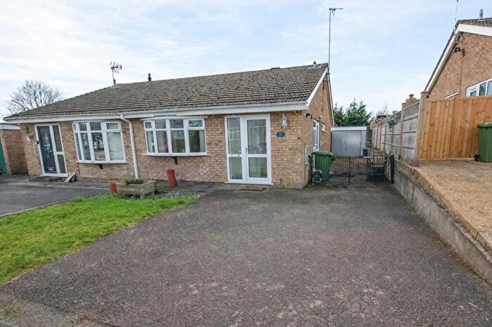 2 Bedroom Semi-Detached Bungalow For Sale In Derwent Close, Brownsover, Rugby, CV21
