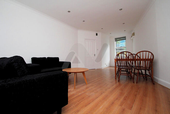 2 Bedroom Ground Maisonette To Rent In Bavaria Road, London, N19