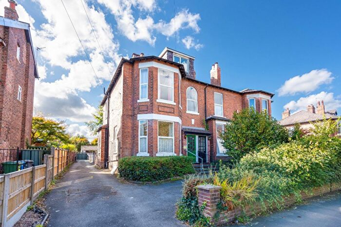 5 Bedroom Semi-Detached House For Sale In Barkers Lane, Sale, Greater Manchester, M33