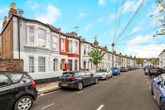 4 Bedroom Property For Sale In Querrin Street, London, SW6