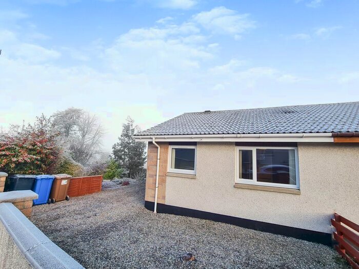 2 Bedroom SemiDetached Bungalow For Sale In Avenue, Inverness