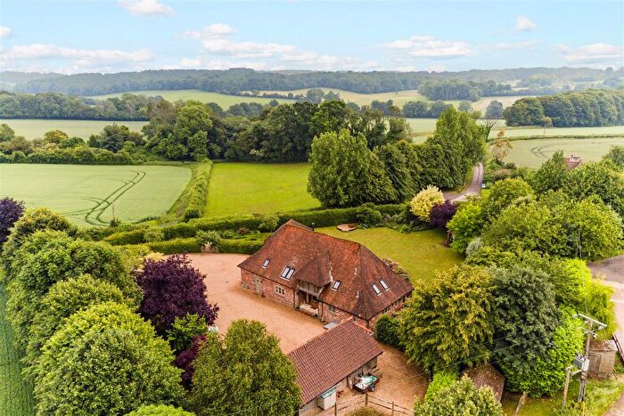 5 Bedroom Barn Conversion For Sale In Stocks Lane, Privett, Alton, GU34