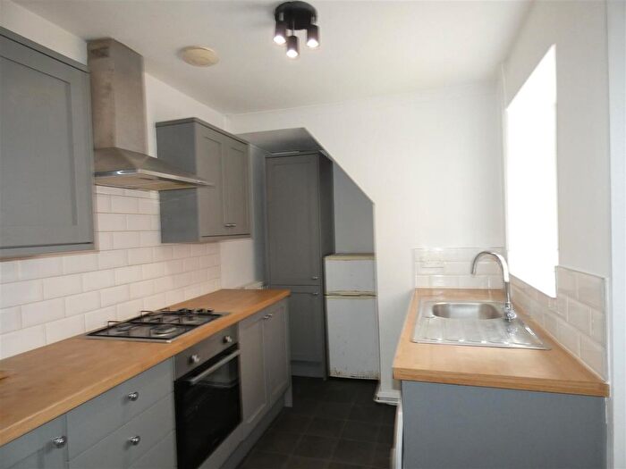 2 Bedroom Flat To Rent In Trewhitt Road, Heaton, NE6