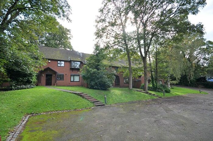 1 Bedroom Flat To Rent In Swan Court, Stapenhill Road, Burton-On-Trent, Staffordshire, DE15