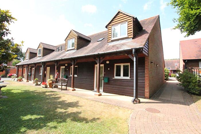 2 Bedroom End Of Terrace House For Sale In Broad Oak Manor, Hertford, SG14