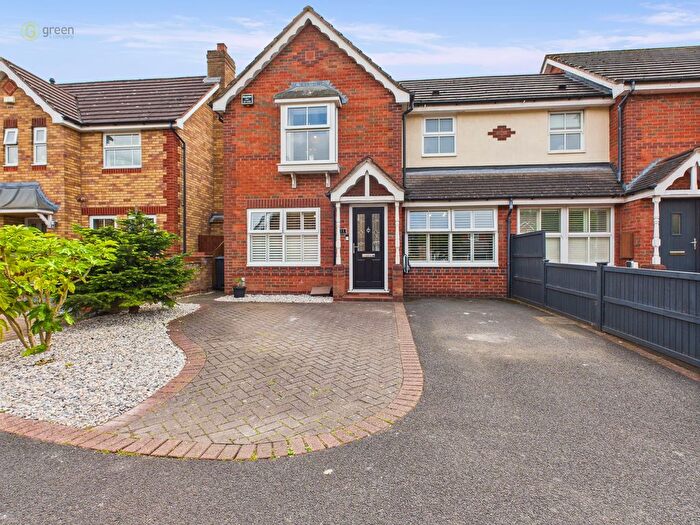 3 Bedroom Semi Detached House For Sale In Welton Close, Sutton Coldfield, B76