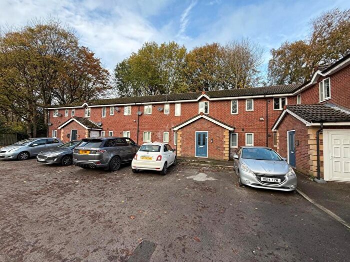 1 Bedroom Apartment To Rent In Sandy Lane, Rochdale, OL11
