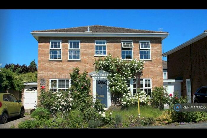 4 Bedroom Detached House To Rent In Arethusa Way, Bisley, Woking, GU24