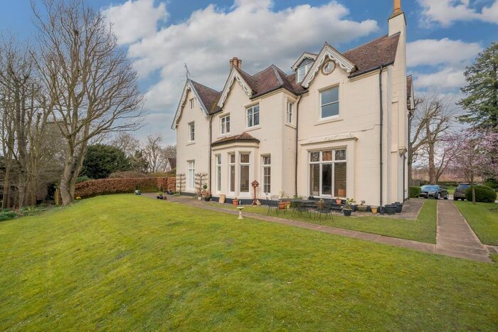 2 Bedroom Flat For Sale In Watton House, Watton At Stone, SG14