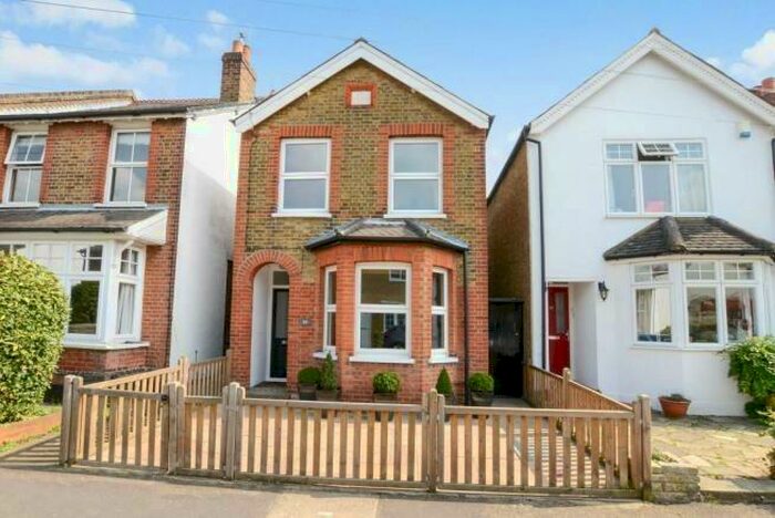 4 Bedroom Detached House To Rent In Weston Road, Thames Ditton, KT7