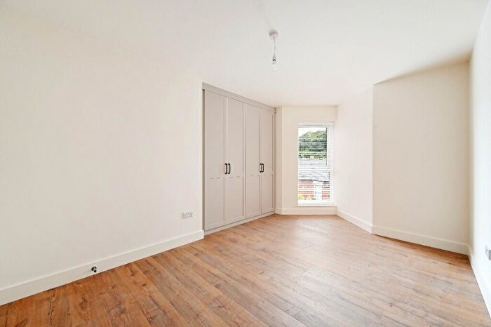 2 Bedroom Apartment To Rent In Little London Road, Sheffield, S8