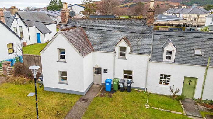 8 Bedroom Semi-Detached House For Sale In Market Street, Ullapool, IV26