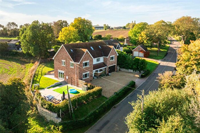 5 Bedroom Detached House For Sale In Renhold Road, Wilden, Bedfordshire, MK44