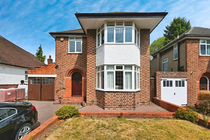 3 Bedroom Detached House For Sale In Coleshill Road, Birmingham, B36