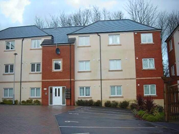 2 Bedroom House To Rent In Darran House, The Fairways, Golden Mile View, Rogerstone, NP20