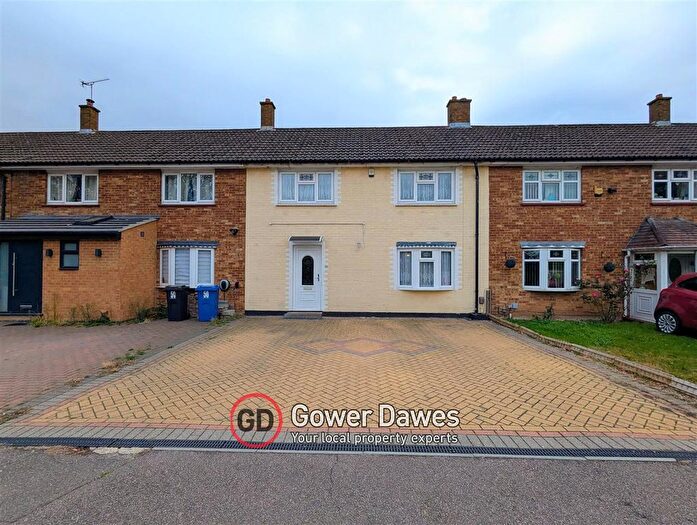 3 Bedroom Terraced House For Sale In Morant Road, Chadwell St.Mary, RM16