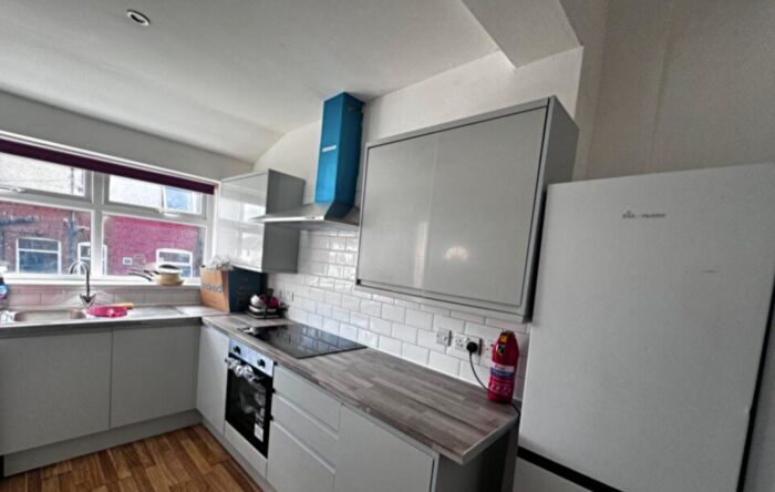 7 Bedroom House To Rent In Walmsley Road, Hyde Park, Leeds, LS6