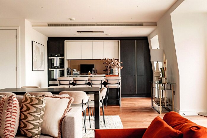 3 Bedroom Flat To Rent In Bayswater Road, Bayswater, W2