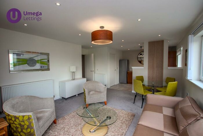 2 Bedroom Flat To Rent In Milton Road East, Joppa, Edinburgh, EH15