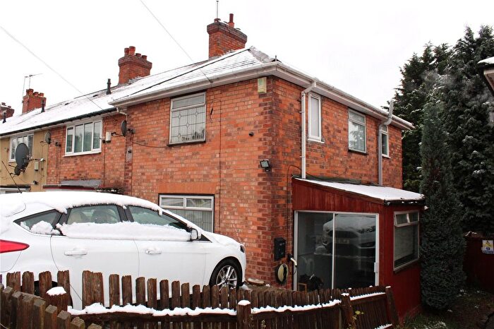 3 Bedroom Semi-Detached House For Sale In Wash Lane, Birmingham, West Midlands, B25