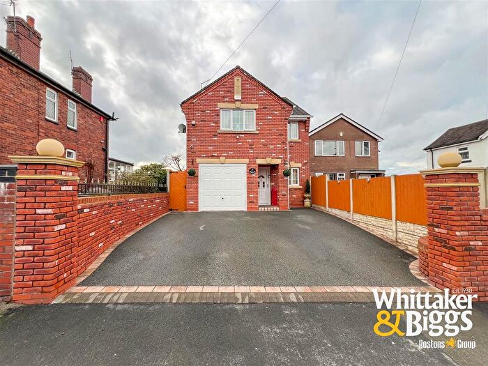 4 Bedroom Detached House For Sale In Ravens Lane, Bignall End, ST7