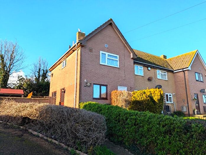 1 Bedroom Flat For Sale In Jeals Lane, Sandown, PO36