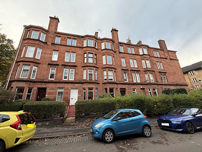 1 Bedroom Flat To Rent In Crathie Drive, Thornwood, G11