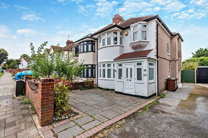 3 Bedroom Semi-Detached House To Rent In Carlyon Avenue, HA2