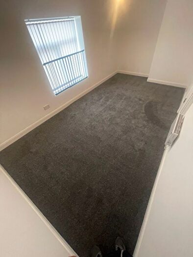 2 Bedroom Flat To Rent In East Street, Rochdale, OL16